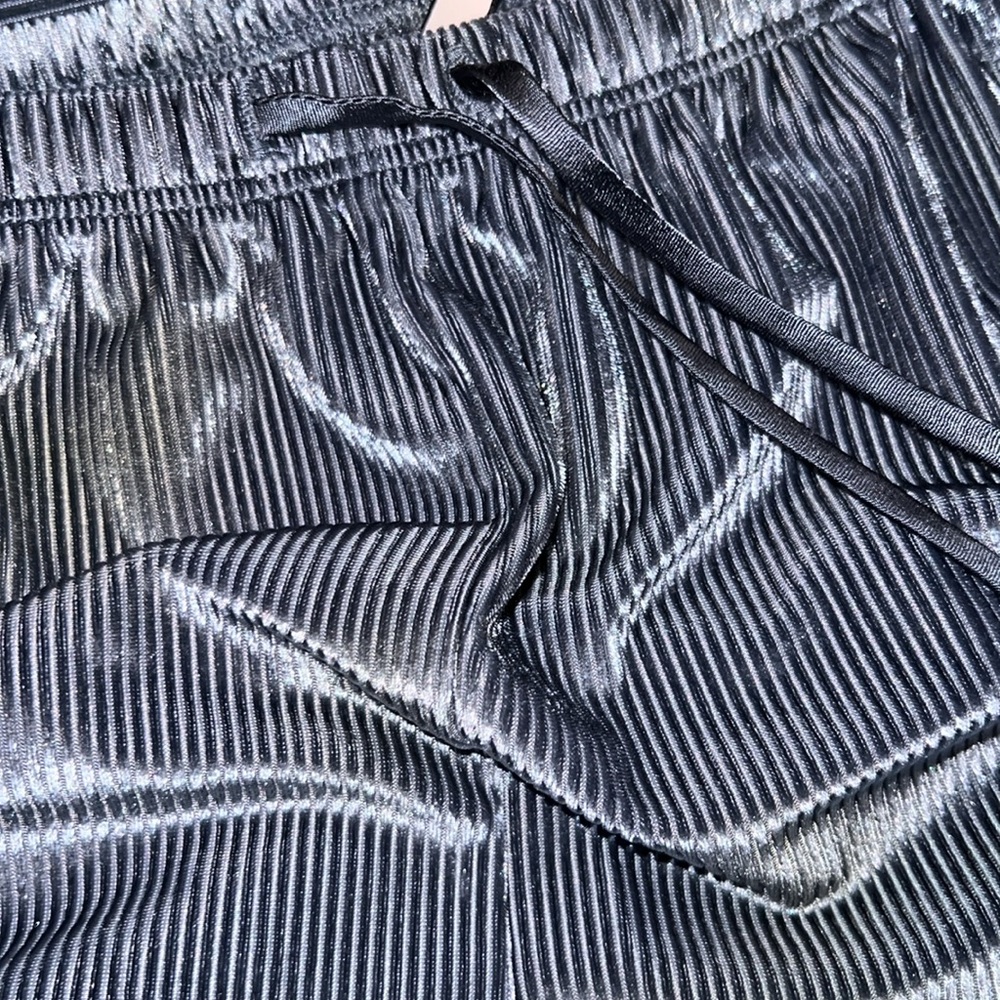 Shiny Velvet Wide Leg Pajama Bottom - Picture 3 of 4